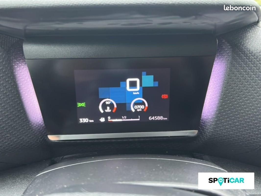 Citroën C4 PureTech 130 S&S BVM6 Feel Pack (image 13)