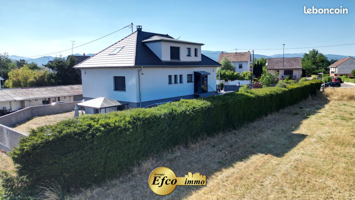 Maison 10 pièces 193 m² · à Wittelsheim · 193 m² · 583 000 €