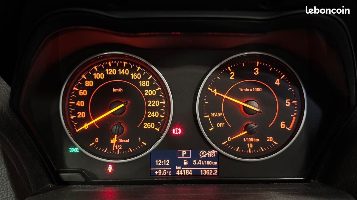 BMW SERIE 1 F21 1.5 116 D 115ch SPORT BVA - TO - CAMERA - 1ERE MAIN - ENTR. BMW (image 14)