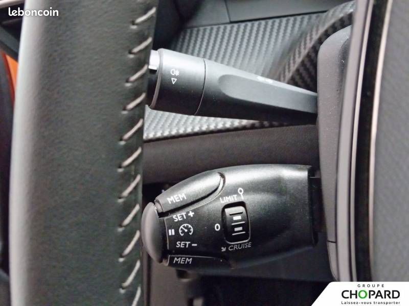 Peugeot 2008 PureTech 100 S&S BVM6 Style (image 16)
