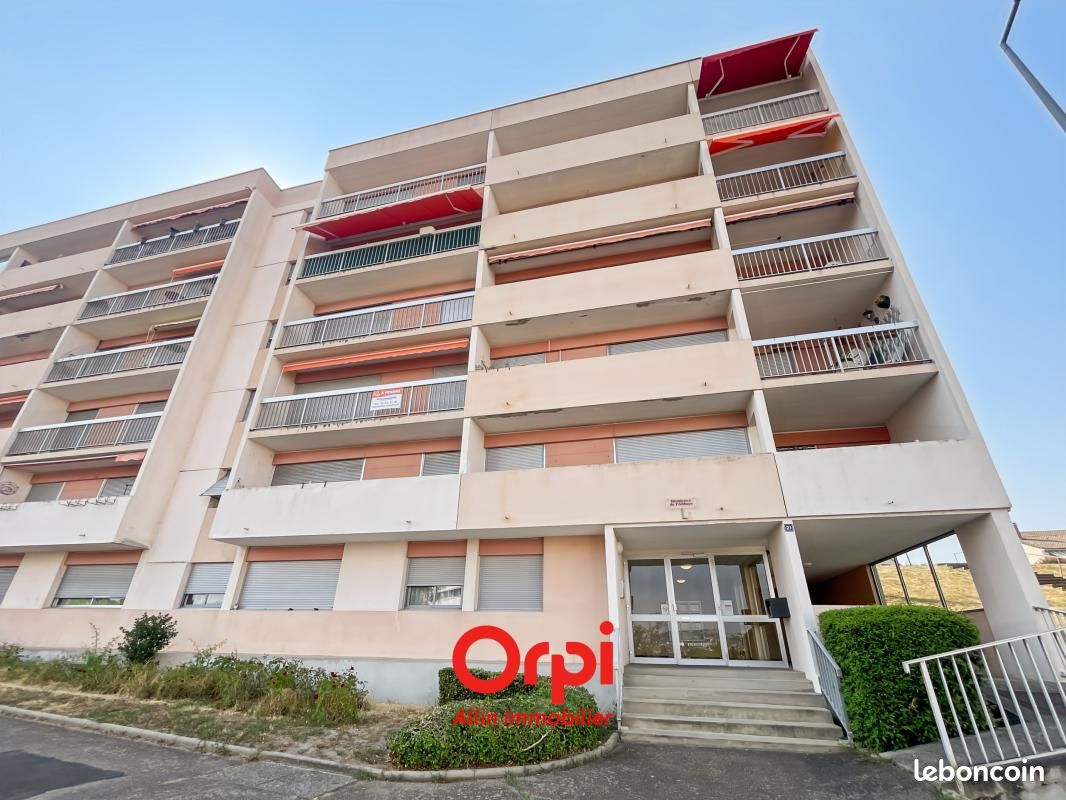 Appartement 3 pièces 70 m² · à Montluçon · 70 m² · 34 000 €