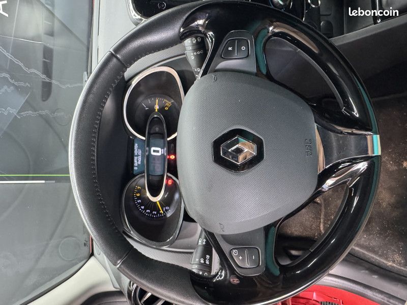 Renault CLIO IV 0.9 TCE 90CH ENERGY ZEN EURO6 2015 (image 12)