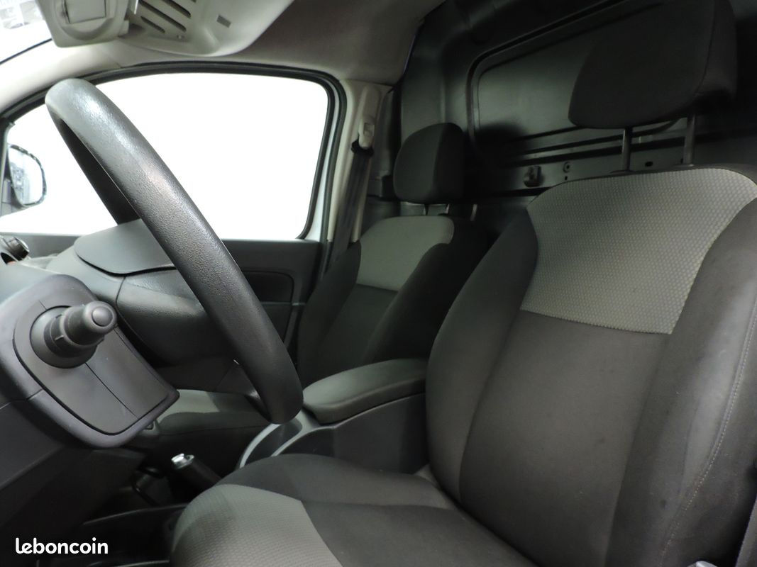 RENAULT KANGOO Express 1.5 DCI 80ch EXTRA RLINK / 1ère main / 7458 HT (image 8)