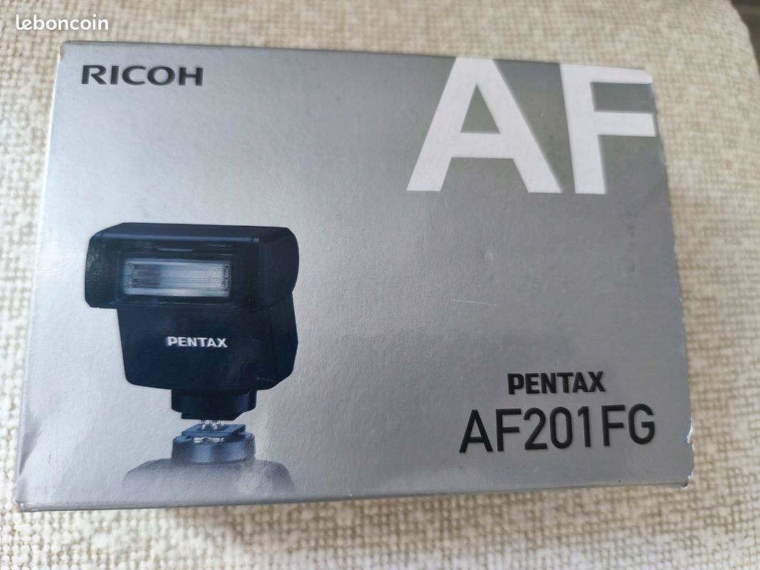 Flash Ricoh Pentax AF201FG neuf (image 5)