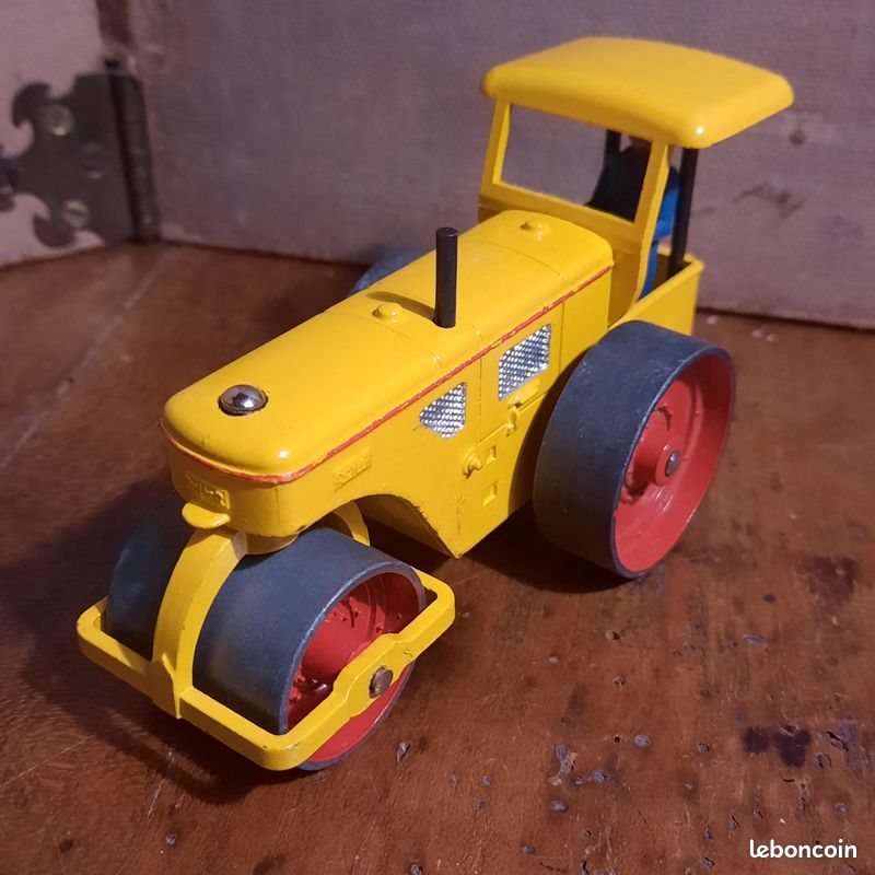 Dinky toys rouleau compresseur richier - Collection