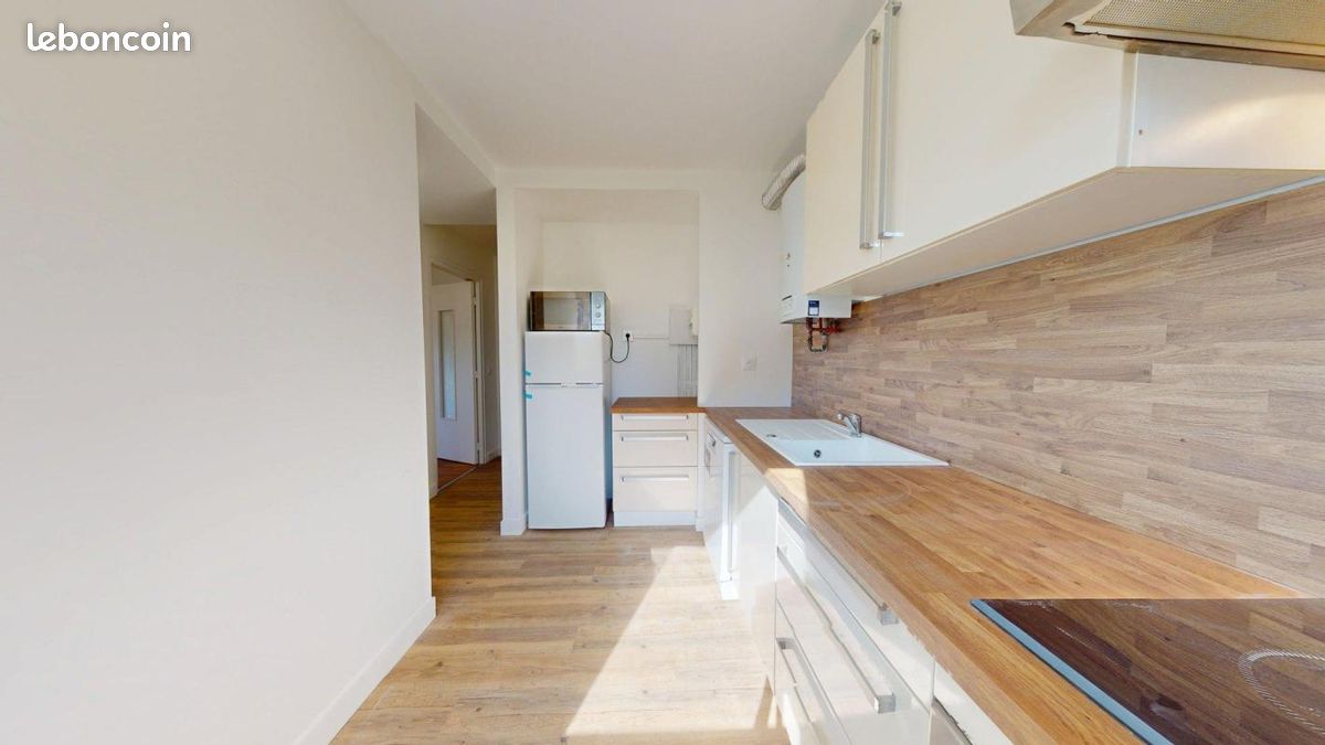 Appartement 2 pièces 43 m² · à Bron · 43 m² · 908 €/mois
