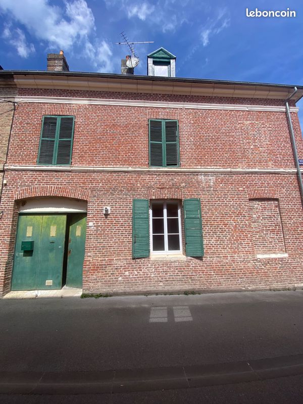 Local commercial 85 m² · à Abbeville · 85 m² · 195 300 €