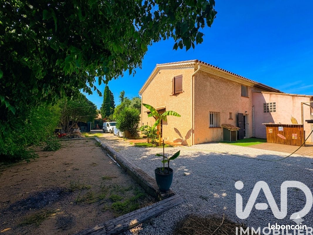Maison 4 pièces 98 m² · à La Seyne-sur-Mer · 98 m² · 440 000 €
