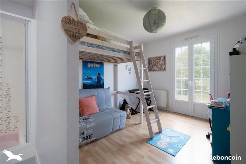 Maison 7 pièces 178 m² - Matha 17160 (image principale 3)