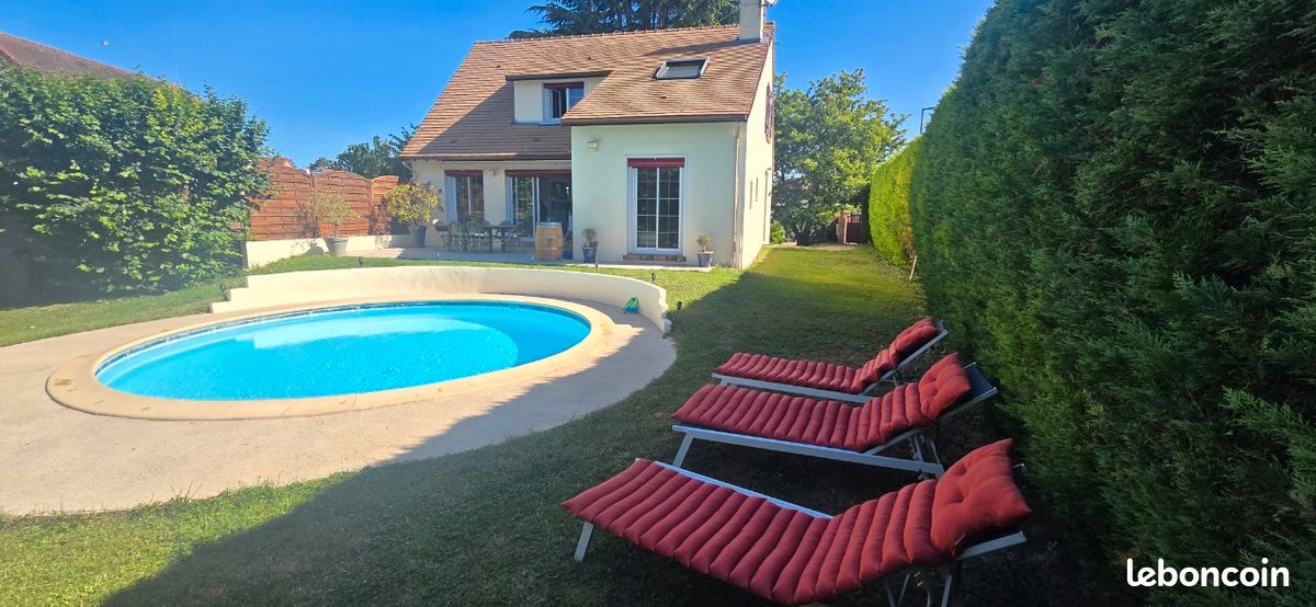 Maison 5 pièces 127 m² · à Maurecourt · 127 m² · 630 000 €