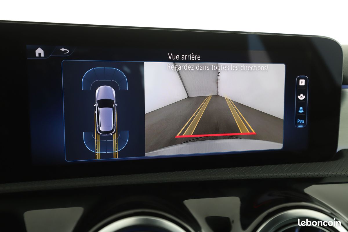 Mercedes-Benz Classe A 180 AMG Line 7G-DCT 136 ch (image 23)