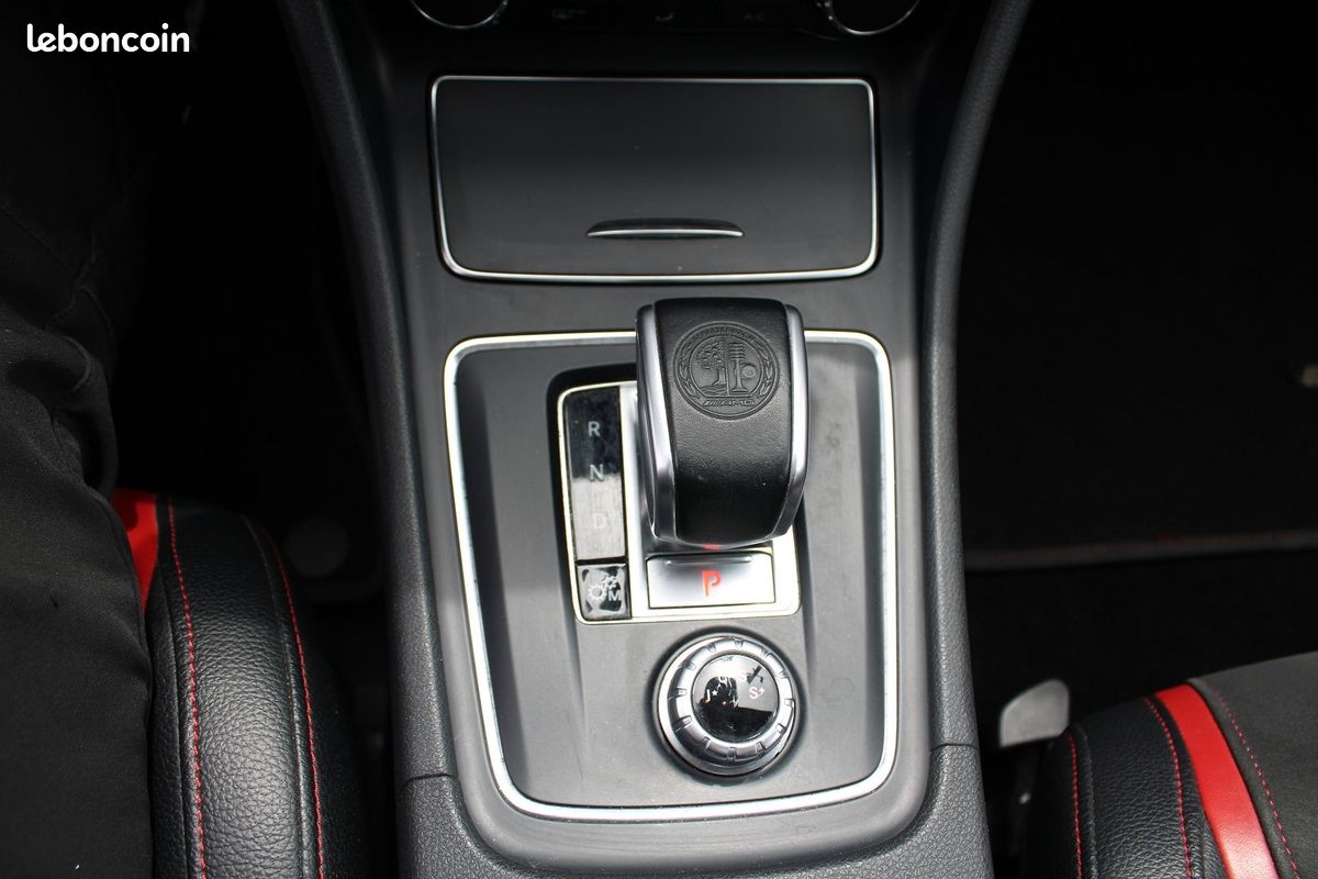 Mercedes CLASSE A 45 AMG "4MATIC" 380 CV GPS CAMÉRA JA 19 USB RECARO FULL LED BOITE SPEEDSHIFT-DCT (image 17)
