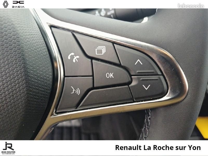 Renault Clio 1.6 E-Tech 145ch full hybrid Techno - 25b (image 20)