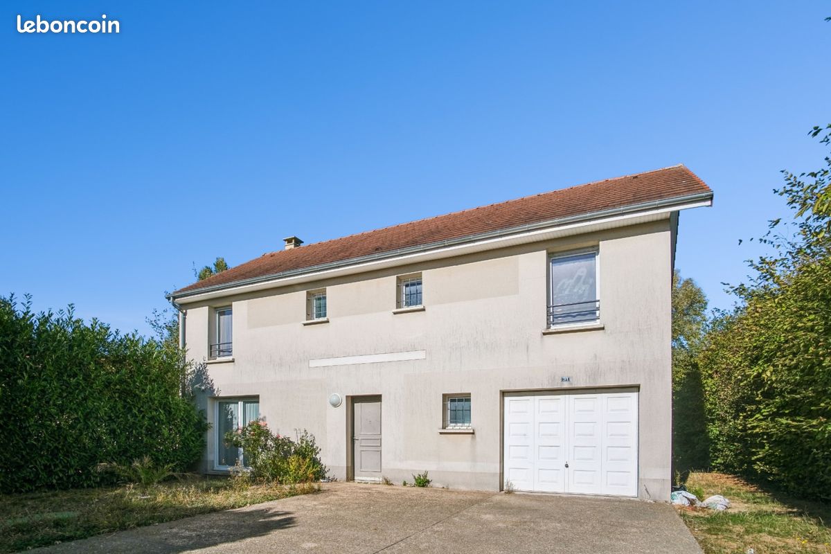 Maison 5 pièces 110 m² · à Chanteloup-en-Brie · 110 m² · 479 000 €