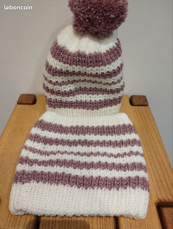Bonnet snood blanc et rose à paillettes (image 3)