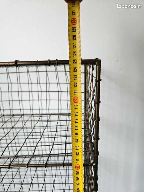 Étagère sur pieds en fil de fer Madame Stolz (image 11)