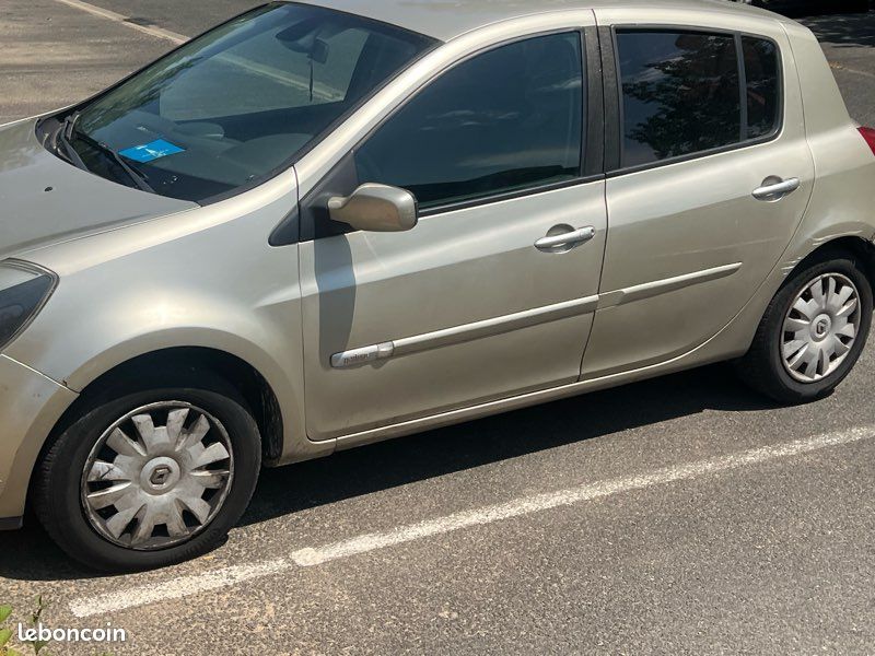 Clio 3 initiale (image 3)