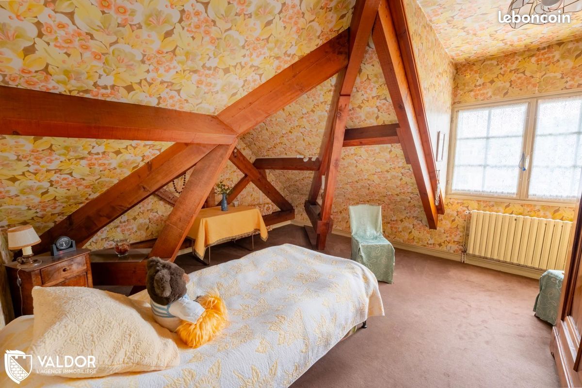 Propriété 8 pièces 200 m² (image 8)