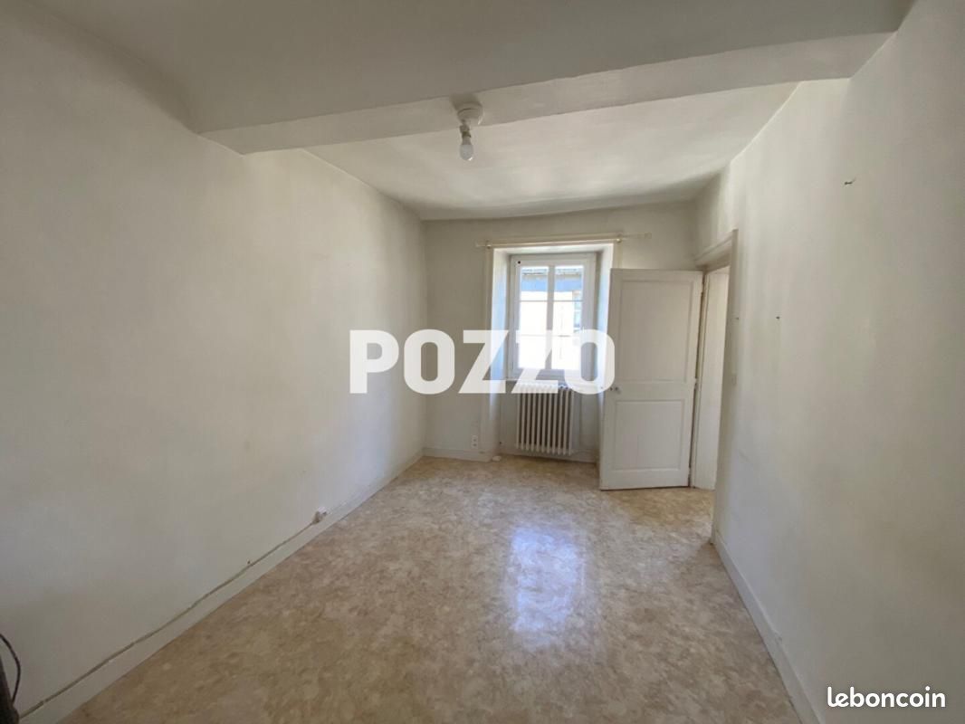 Appartement 2 pièces 37 m² · à Coutances · 37 m² · 550 €/mois