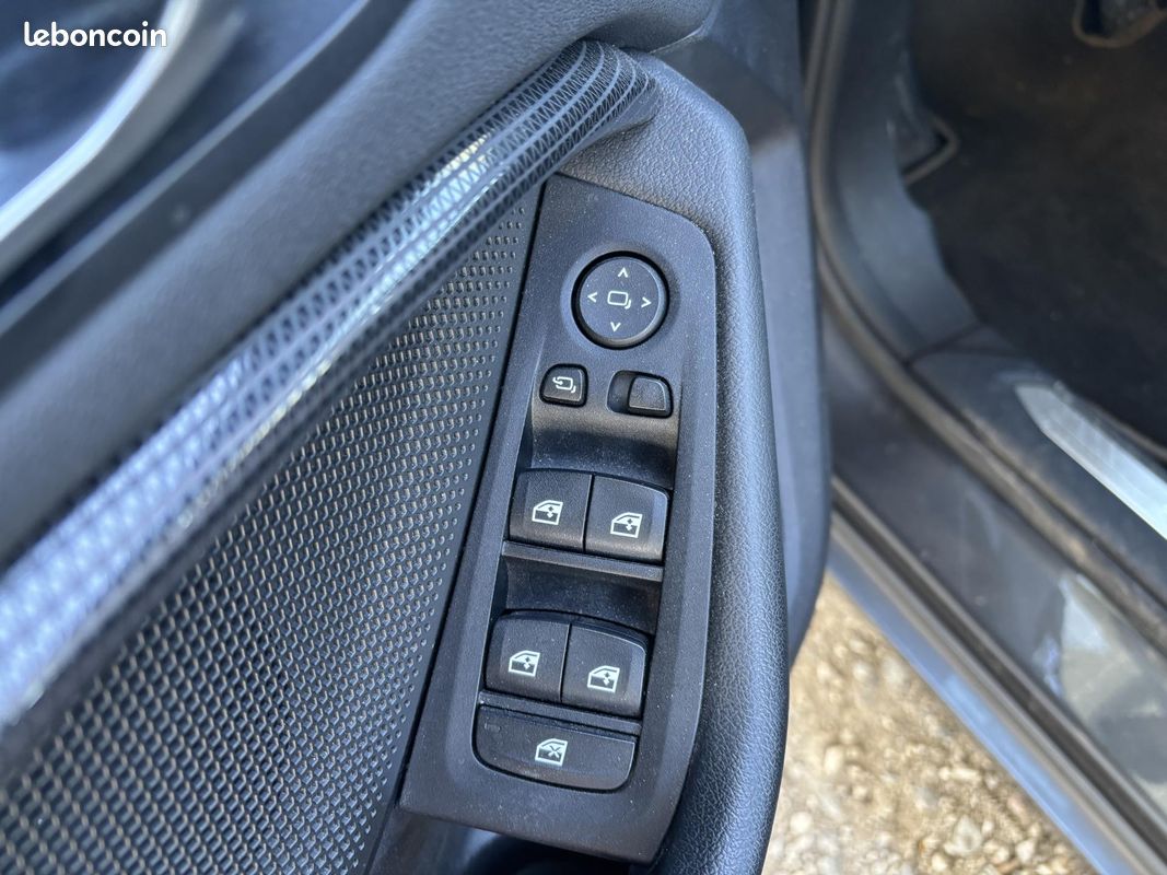Bmw serie 1 1.5 116 d 115 lounge dkg bva (image 18)