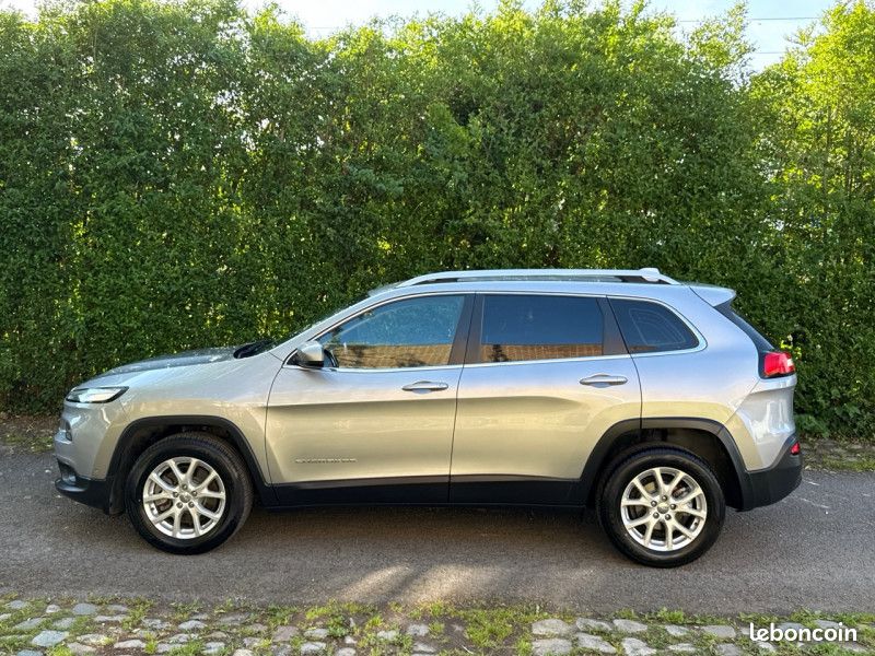 Jeep CHEROKEE 2.0 MULTIJET 140CH LONGITUDE / 2018 / CUIR / GPS / GARANTIE (image 5)
