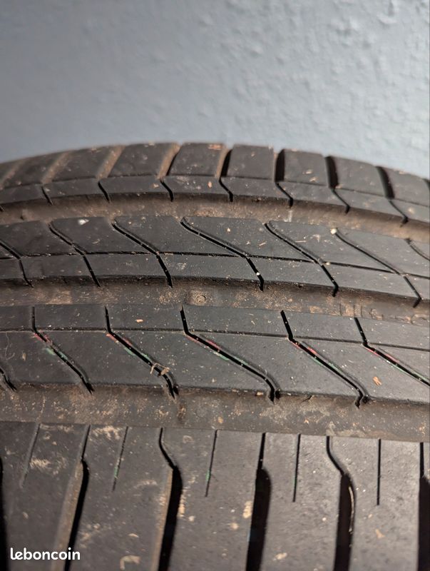 4 pneus continental ultracontact été 185/65 R15 H (image 3)