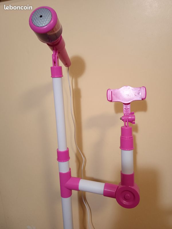 Solocast Support De Microphone Réglable Avec Filtre Anti-Pop Et Pince Solocast Support De Microphone Réglable Avec Filtre Anti-Pop Et Pince