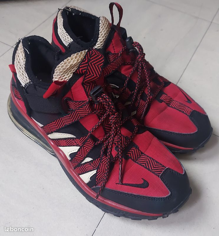 HOT Baskets Nike Air Max 270 Noir Rouge Blanc Basket Nike Air