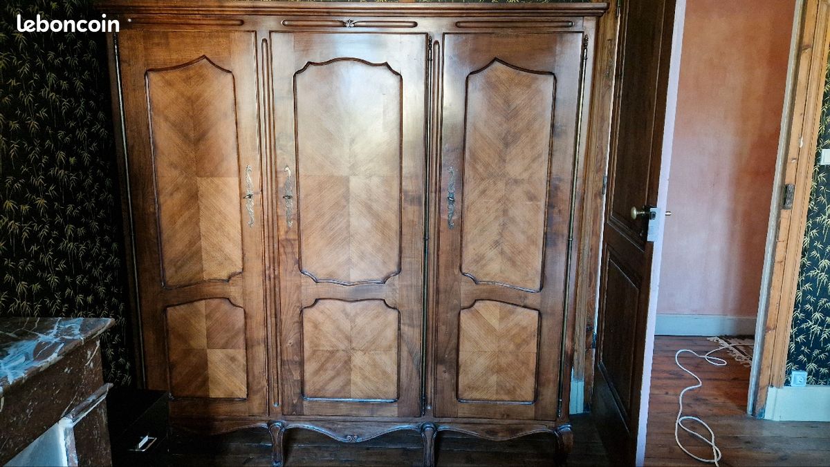 Meuble en bois (image 2)
