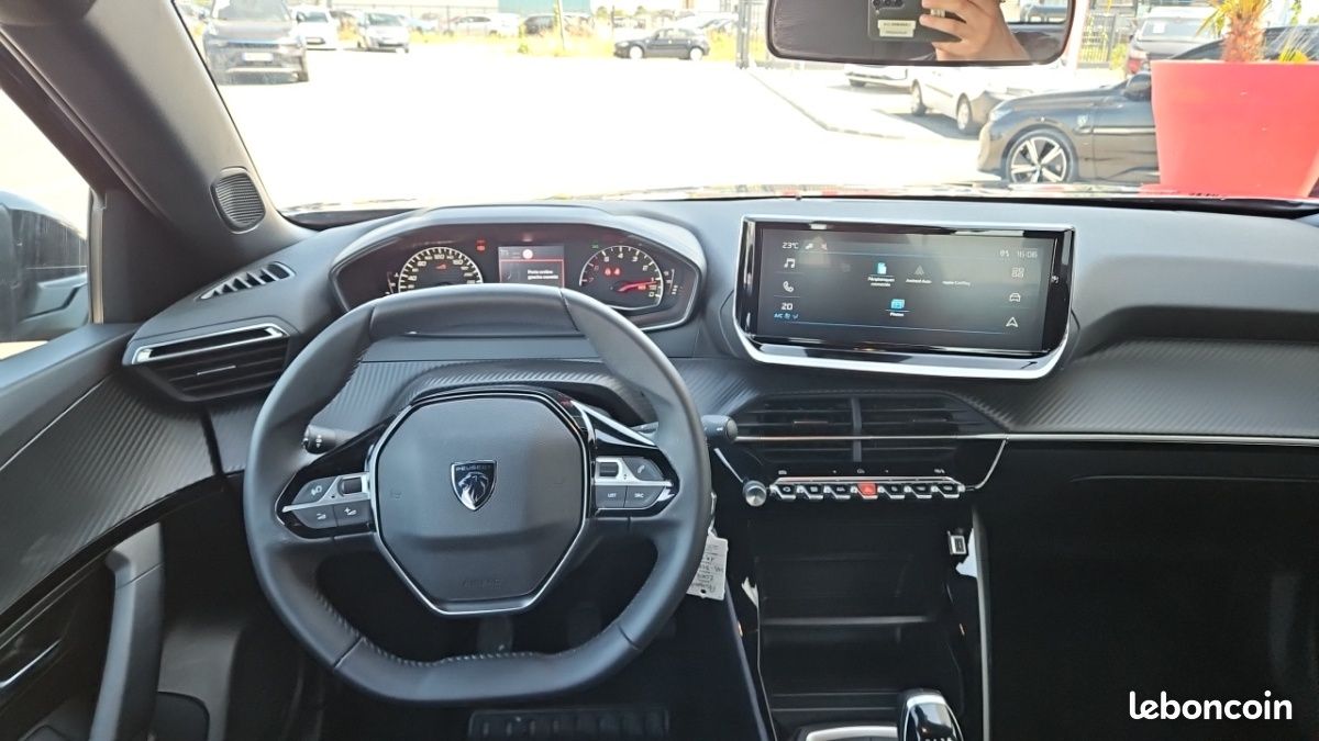 Peugeot 2008 100 SS BVM6 STYLE (image 14)