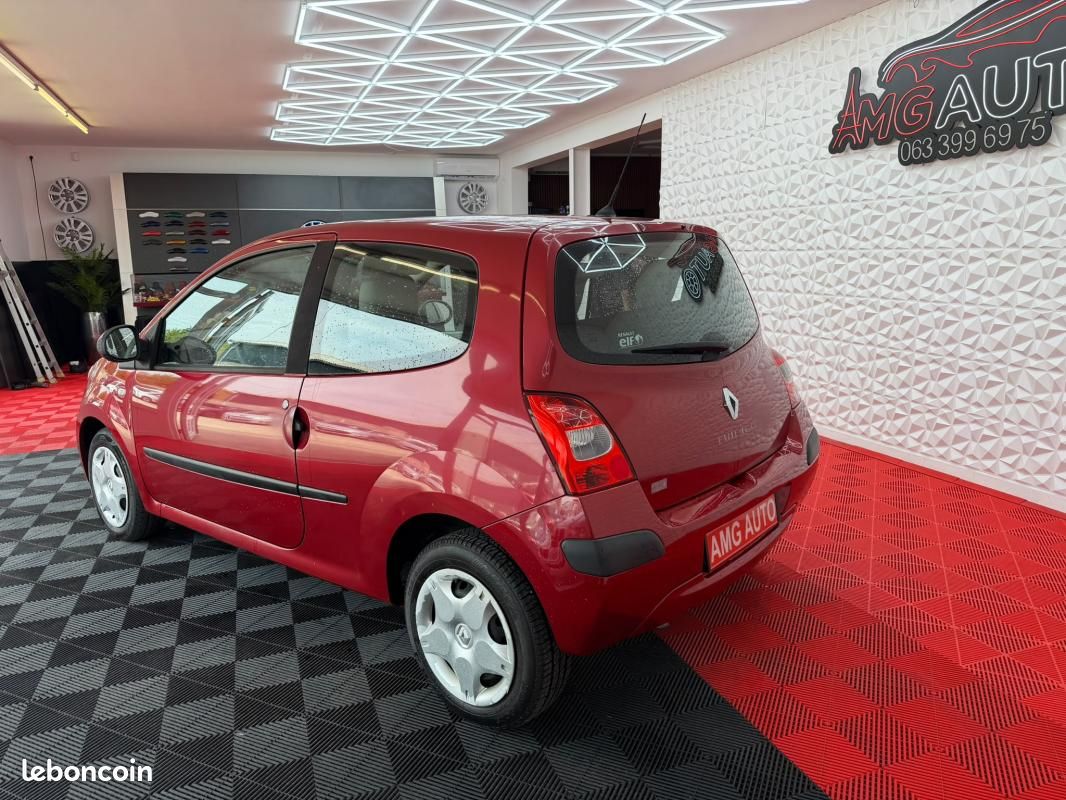 Renault Twingo 1.2 i 16V 75 CV (image 2)