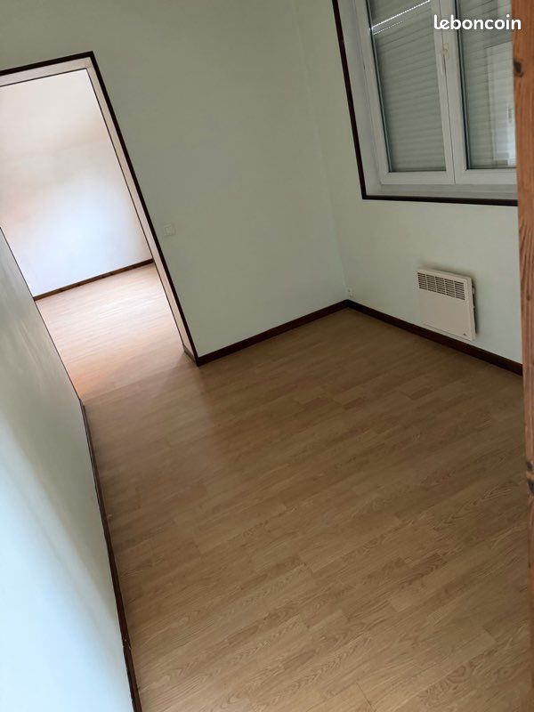 Appartement 3 pièces 55 m² · à Saint-Quentin · 55 m² · 555 €