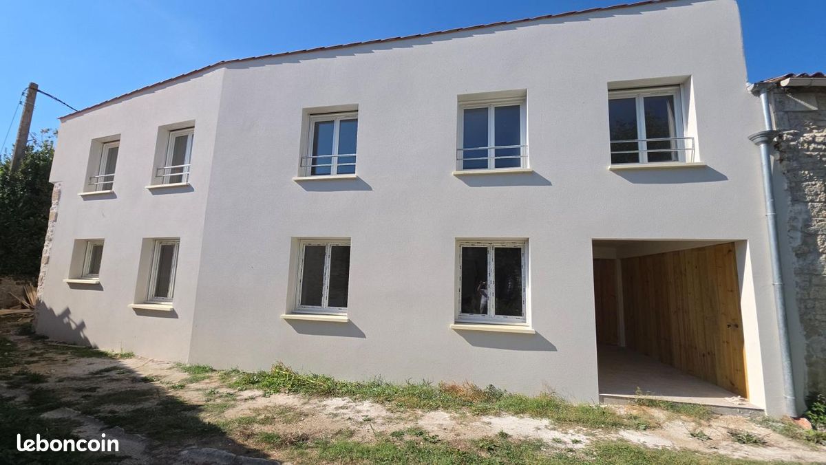 Maison 4 pièces 104 m² · au Gua · 104 m² · 214 165 €