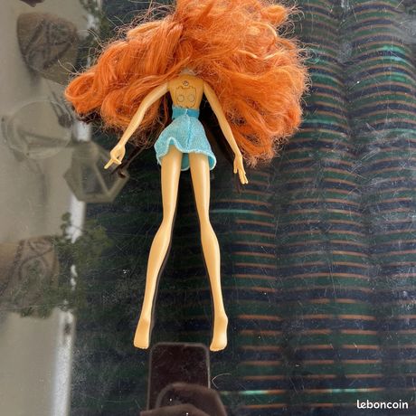 Poupée WINX CLUB - Nymph Daphné - Rainbow 2004 - Vintage (Mattel)