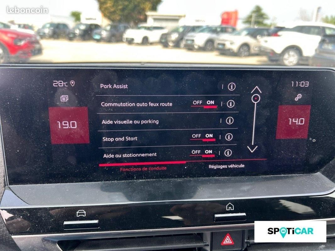 Citroën C4 PureTech 130 S&S EAT8 Shine Pack (image 18)