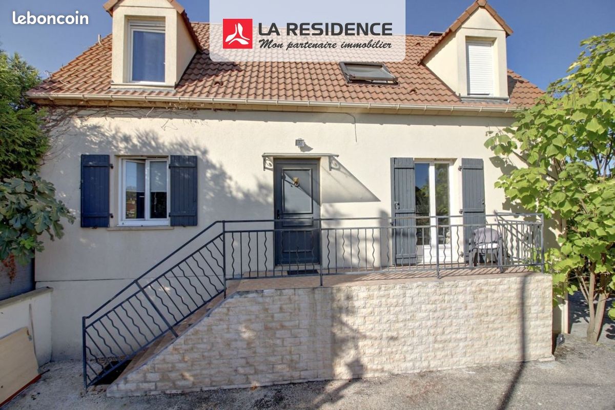 Maison 7 pièces 118 m² · aux Mureaux · 118 m² · 310 000 €