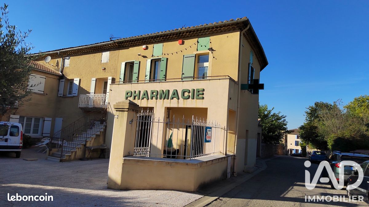 Immeuble 76 m² · à Saint-Victor-la-Coste · 76 m² · 104 900 €