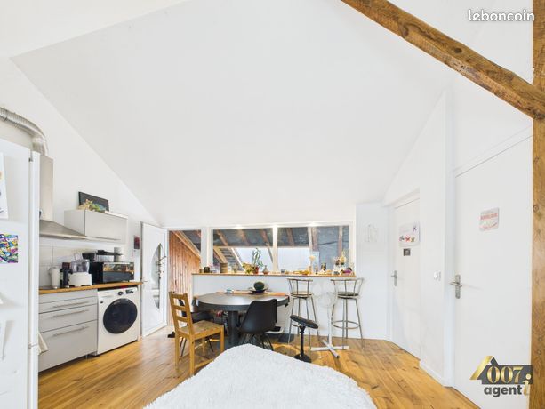 Maison 8 pièces 121 m²
