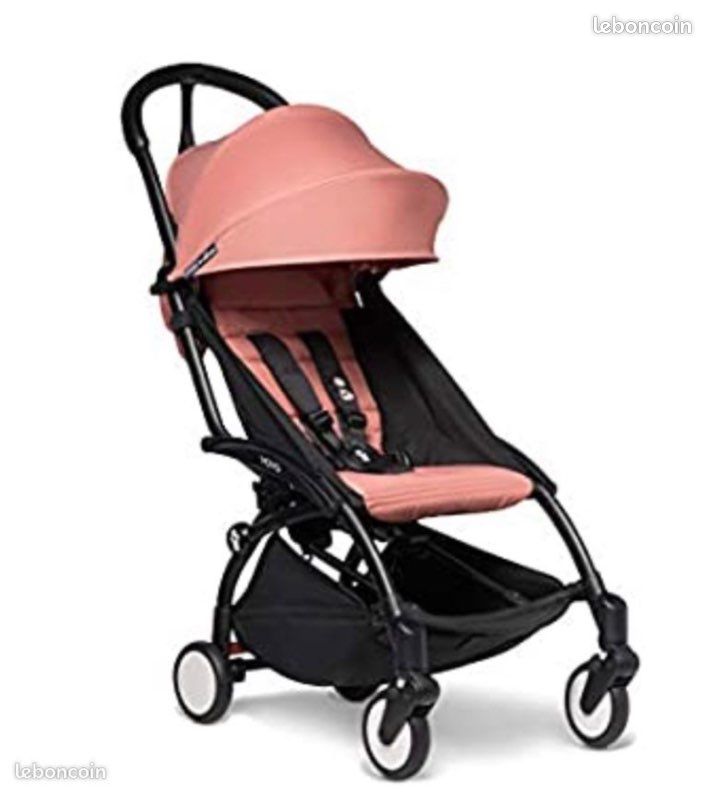 Poussette yoyo adaptateurs yoyo sur le Offert un cosy