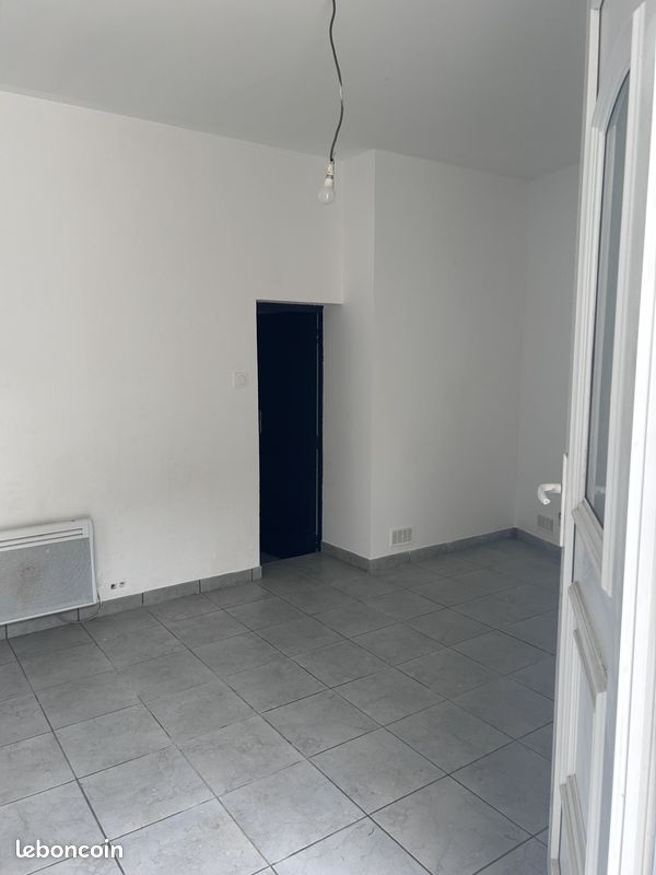 Appartement 3 pièces 65 m² · à Sernhac · 65 m² · 550 €/mois
