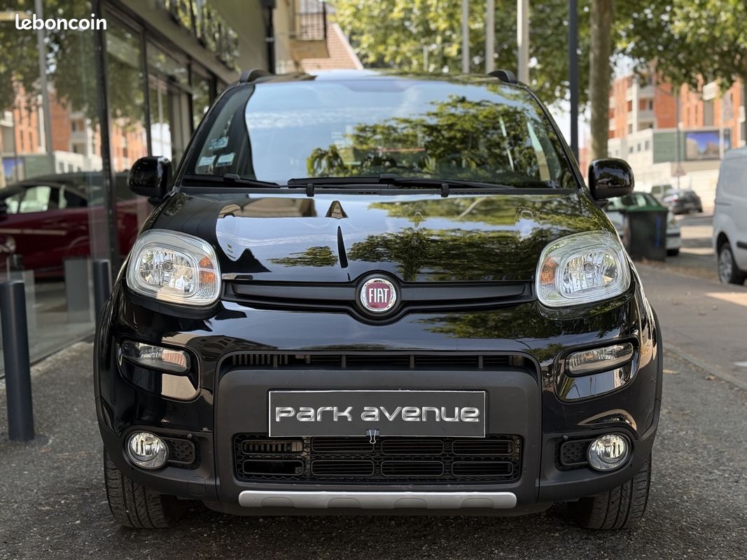 Fiat PANDA 4X4 0.9 8V TWINAIR 85CH S&S 4X4 EURO6D (image 2)
