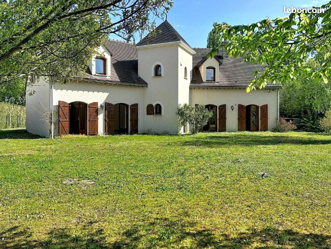 Maison 6 pièces 166 m² · à Bois-le-Roi · 166 m² · 580 000 €