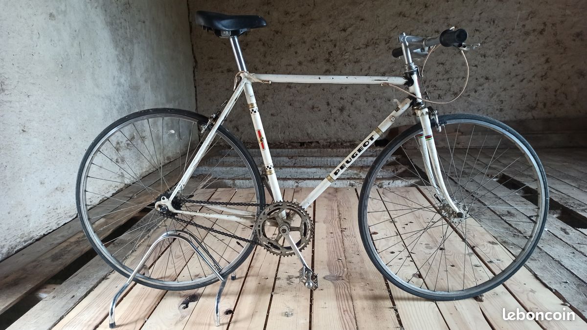 Potence AVA des années 1955 ( 80mm x22 mm de diamètr) Peugeot ou AUTRE