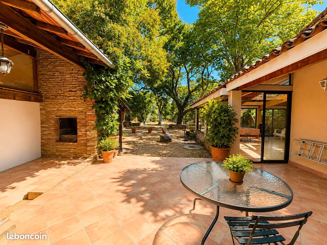 Maison 8 pièces 230 m² · à Toulouse · 230 m² · 676 000 €