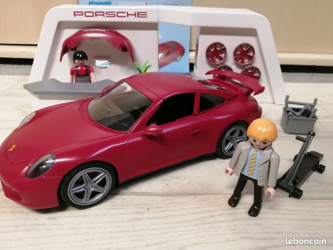 Atelier avec voiture Porsche 911 Carrera s Playmobil (image 1)
