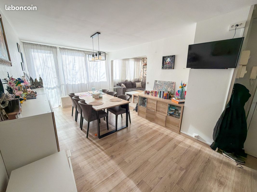 Appartement 3 pièces 69 m² · à Lys-lez-Lannoy · 69 m² · 125 000 €