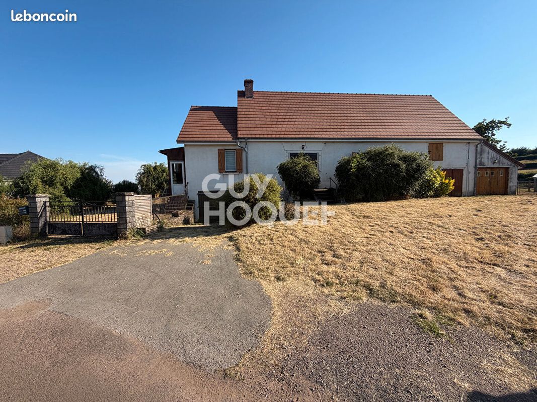 Maison 3 pièces 88 m² · à Saint-Pierre-de-Varennes · 88 m² · 139 000 €