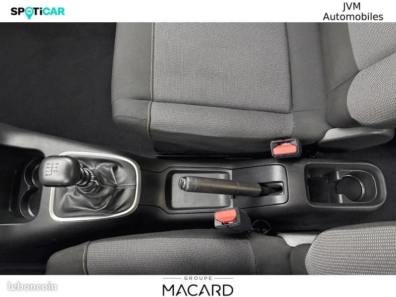 Citroen C3 1.2 PureTech 110ch S&S Shine 124g (image 33)
