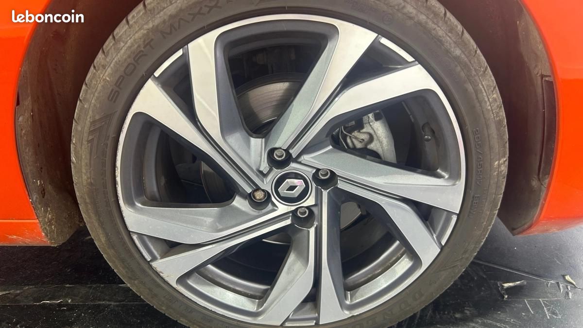 Renault Clio TCE 140 R.S. Line + 4 Pneus neuf (image 32)