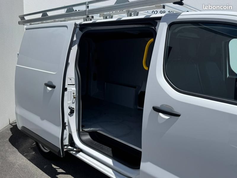 Citroen Jumpy Fg XL 2.0 BlueHDi 145 EAT8 / 24575 ht (image 4)